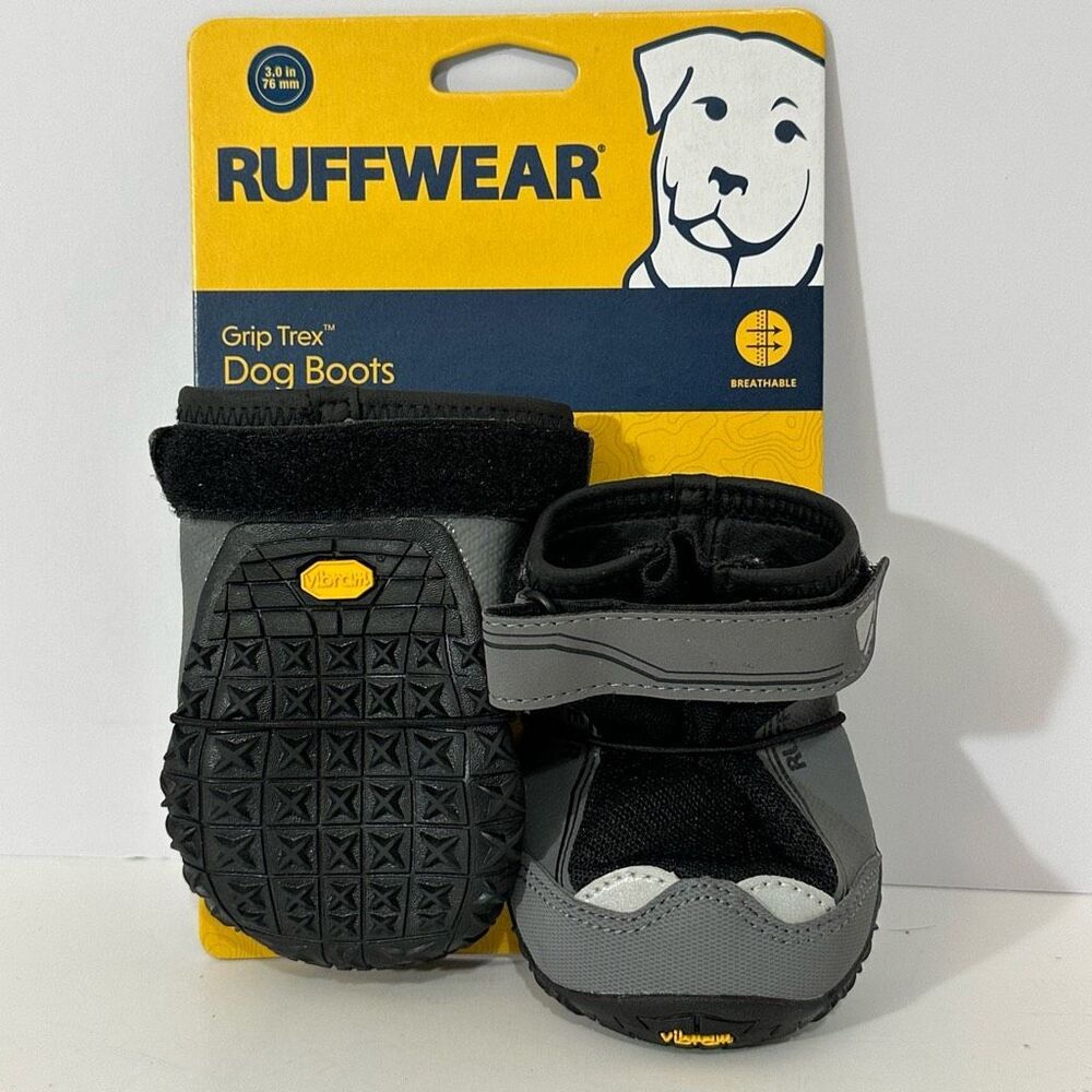 RuffWear Grip Trex Dog Boots - Black and Gray (4)
